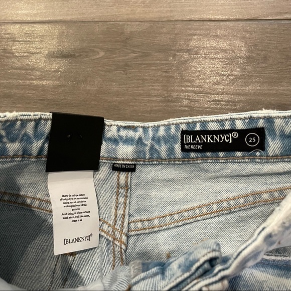 NWT BLANKNYC The Reeve Short In Feel For You jean shorts - Picture 7 of 8